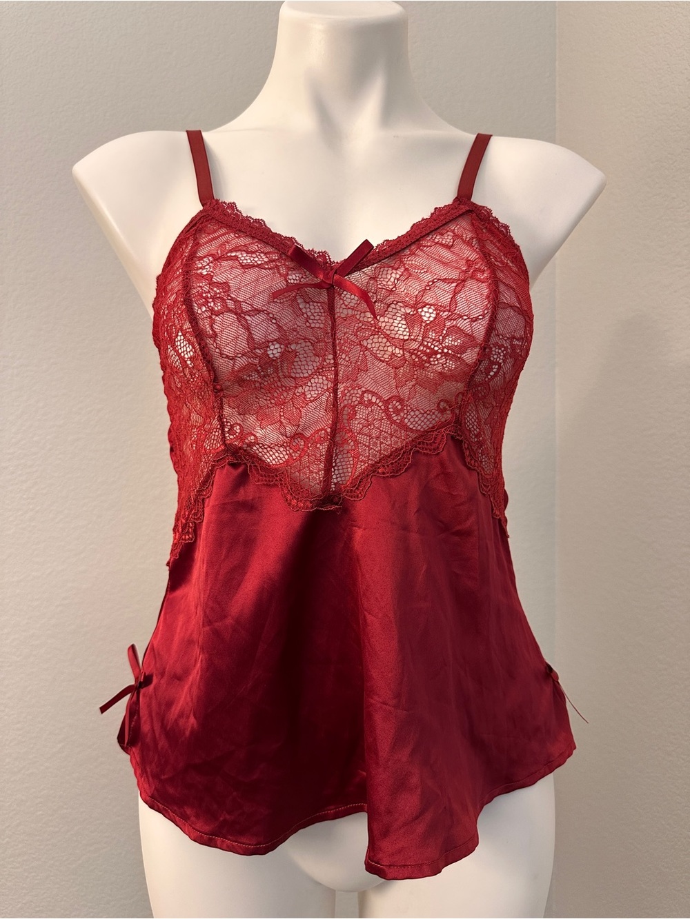 Lace-Trim Satin Chemise in Red